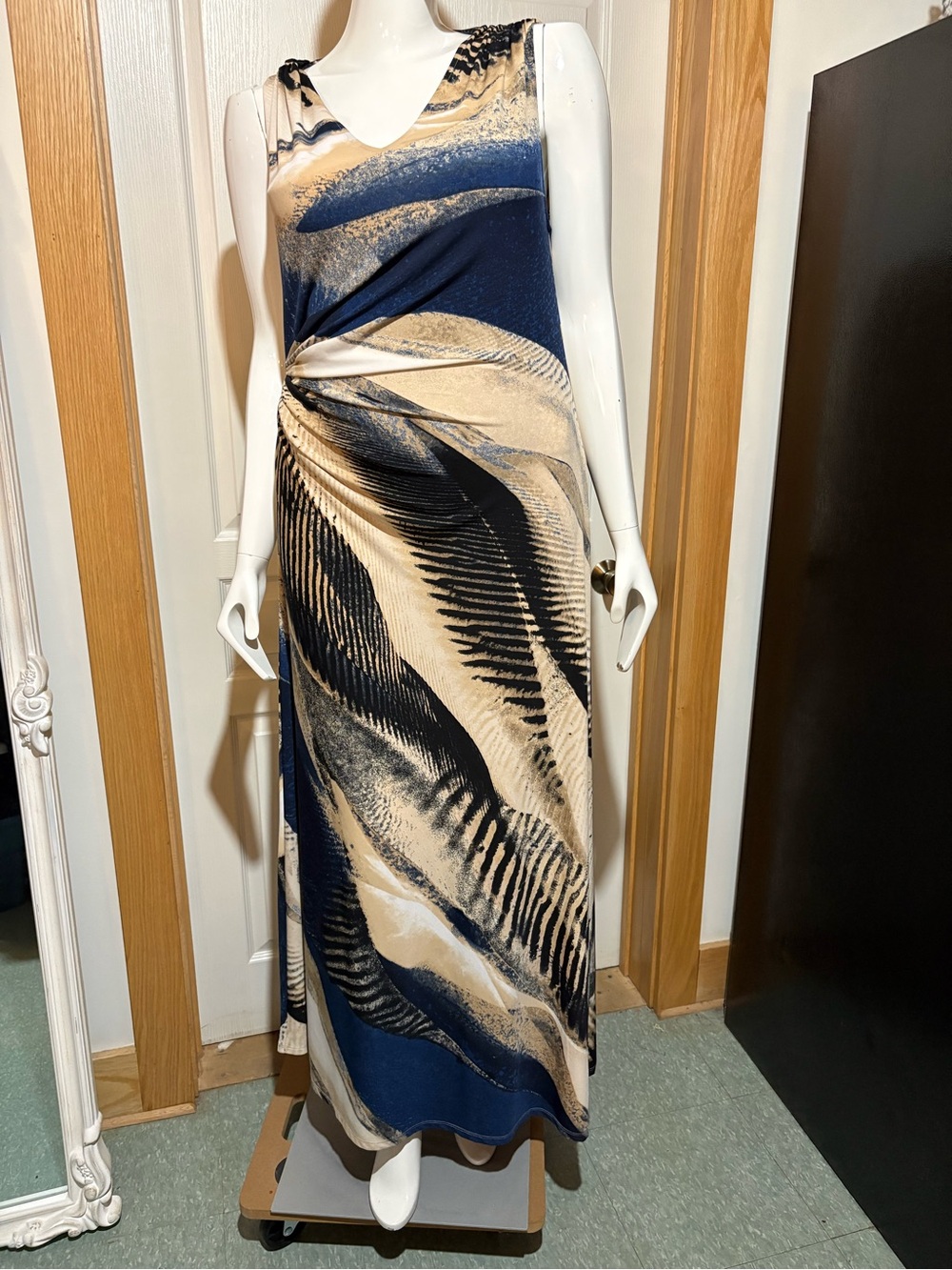Natori Dress Tan Blue Maxi Sleeveless Ruched Waist Soft Comfortable Stretchy